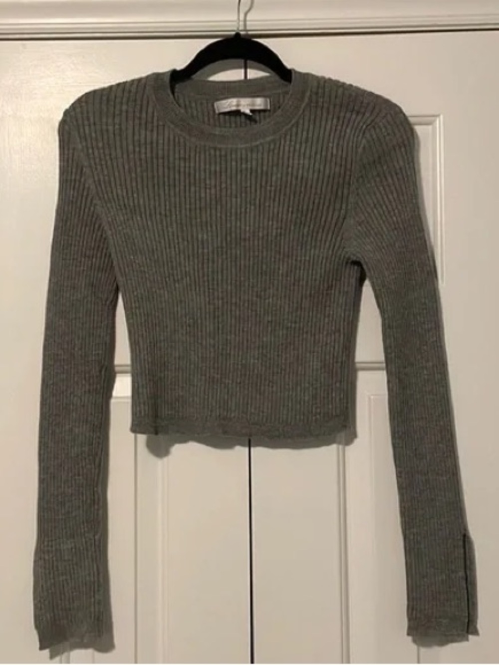 Lovers + Friends grey ribbed sweater top